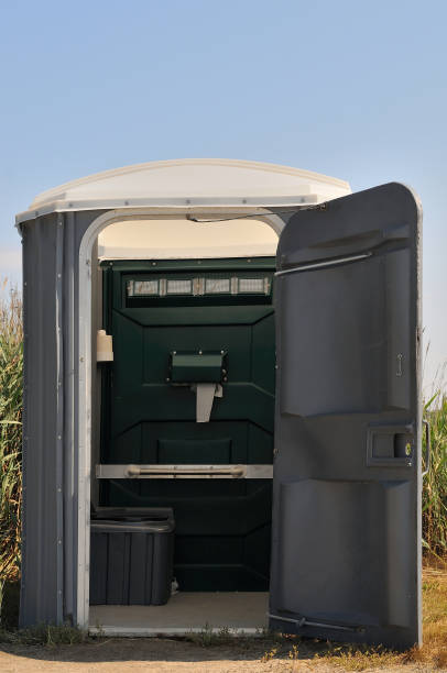 Portable Toilet Options We Offer in Moon Lake, FL